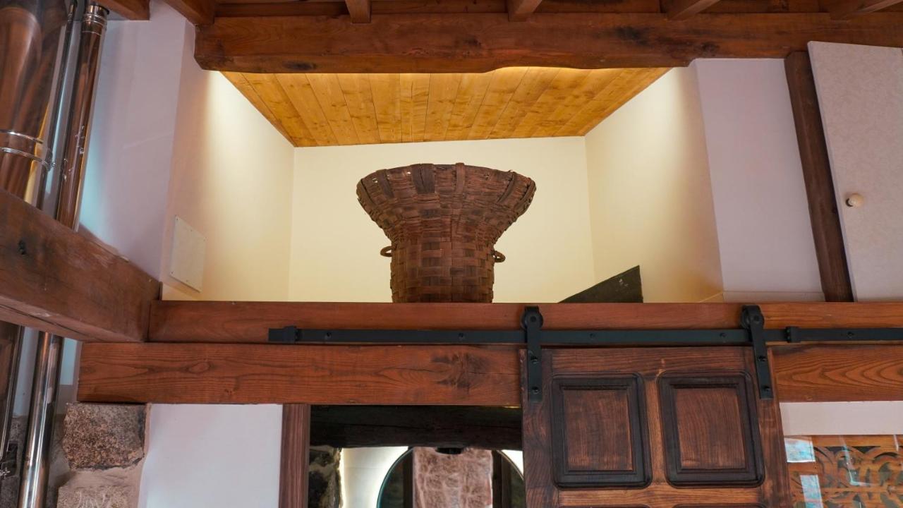 Casa La Trinidad - Ribeira Sacra Apartman Nogueira De Ramuin Kültér fotó